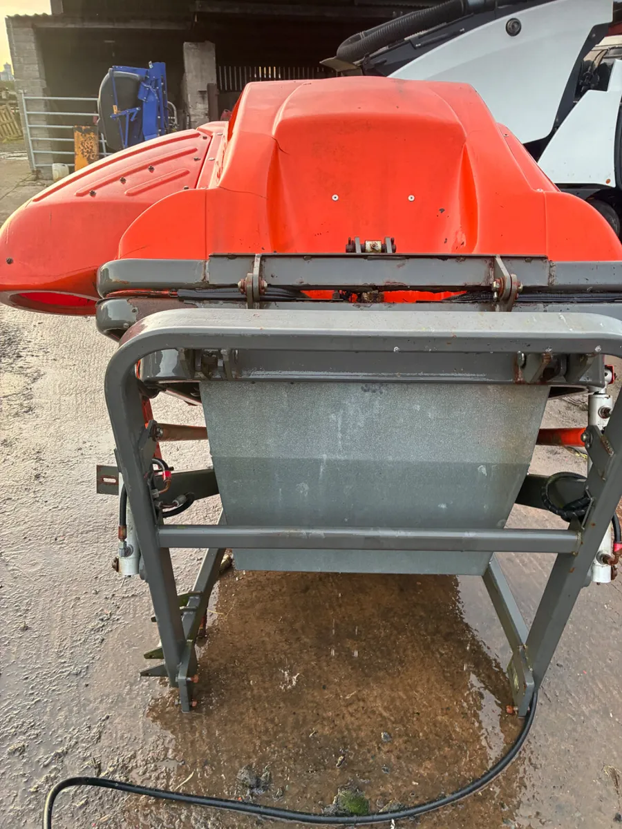 Kubota GCD 660 -F hi tip collector box - Image 3