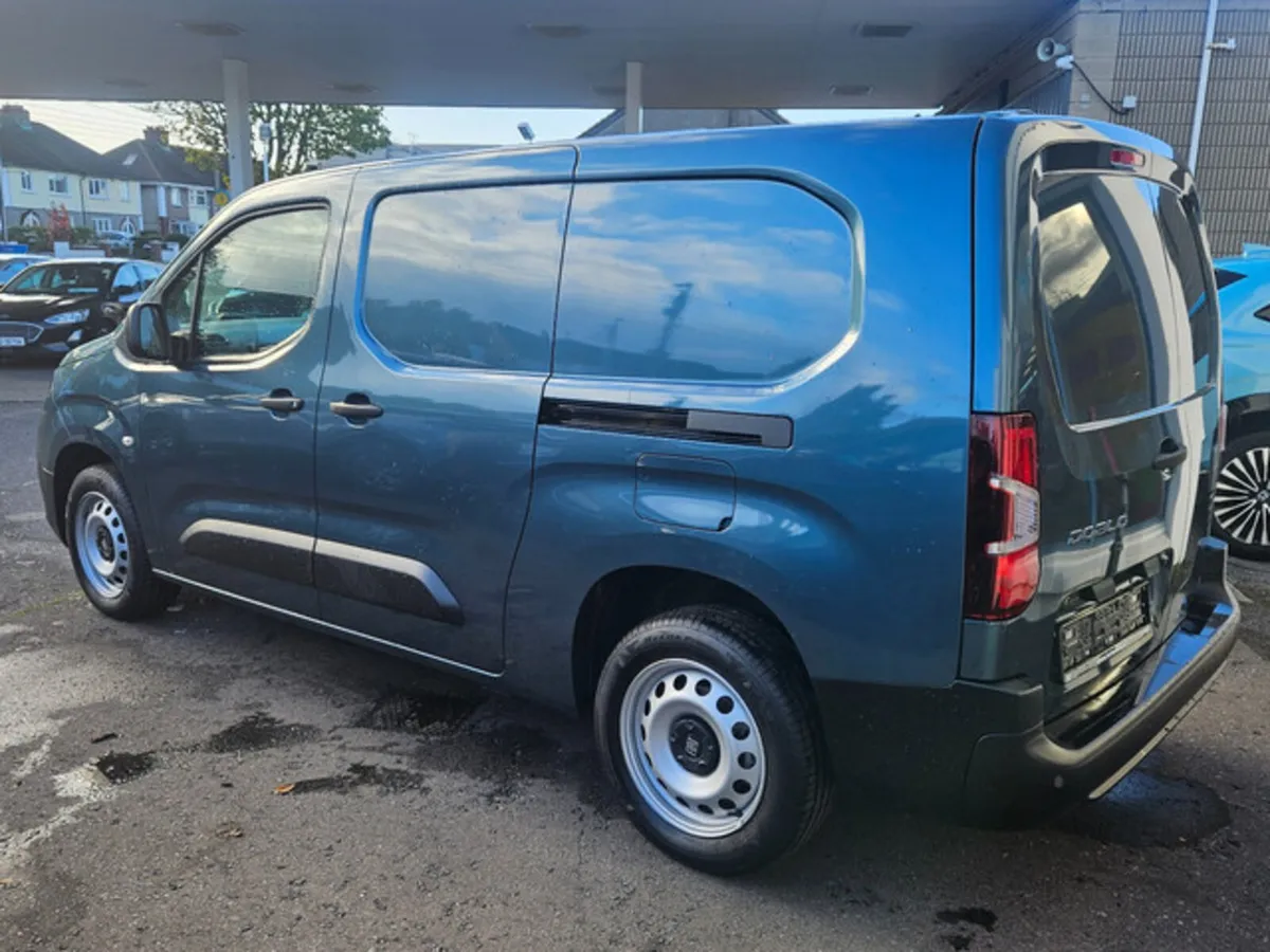 Fiat Doblo LWB - Image 4