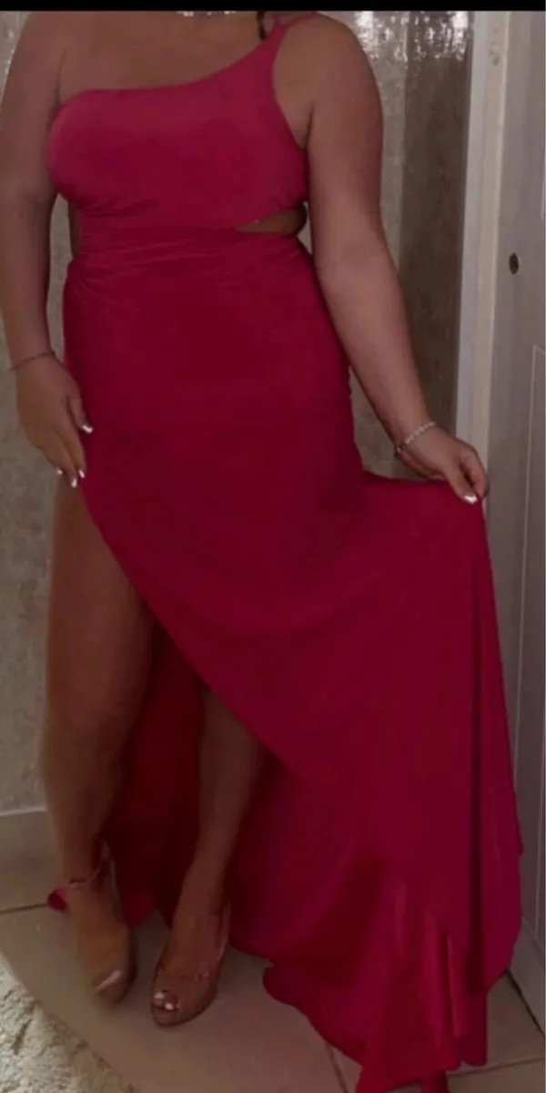 Debs dress - Image 2
