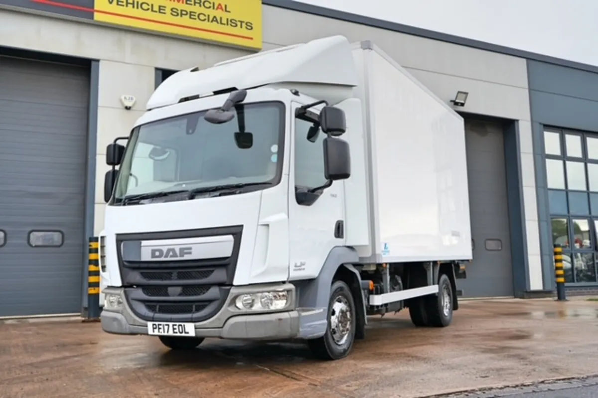 2017 DAF LF150 4X2 MEAT RAILER FRIDGE - Image 3