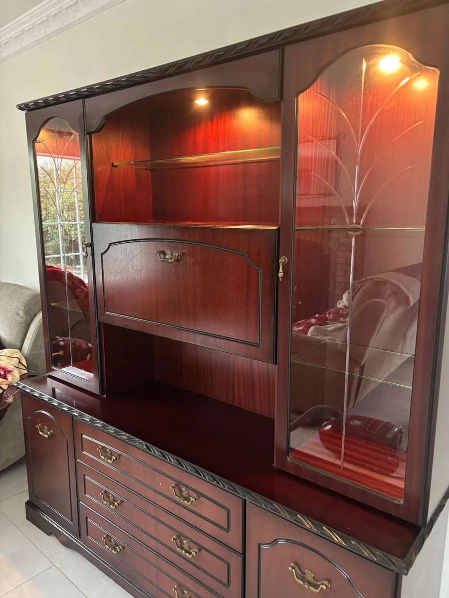 Furniture/ drinks cabinet/ dresser - Image 3