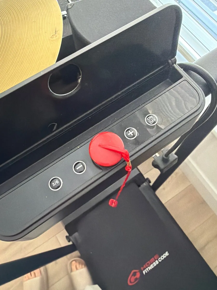 Folding treadmill for sale - Image 3