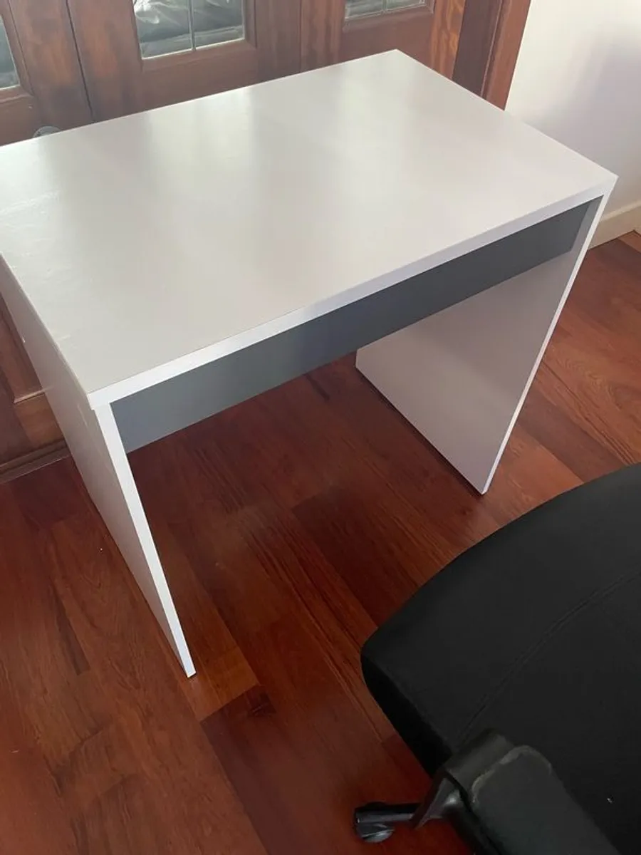 Study Desk & Chair - Image 4