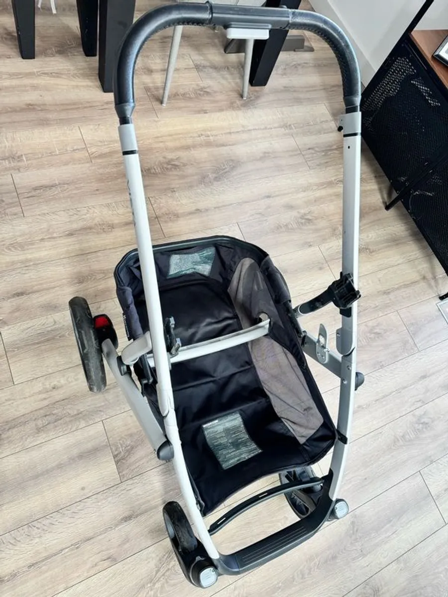 Uppababy Vista V2 - Image 2
