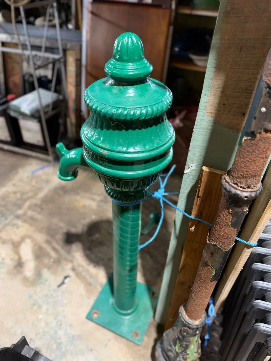Reclaimed cow tail pump - Image 4