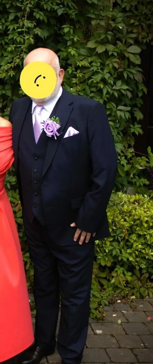 Mans Suit - Image 2
