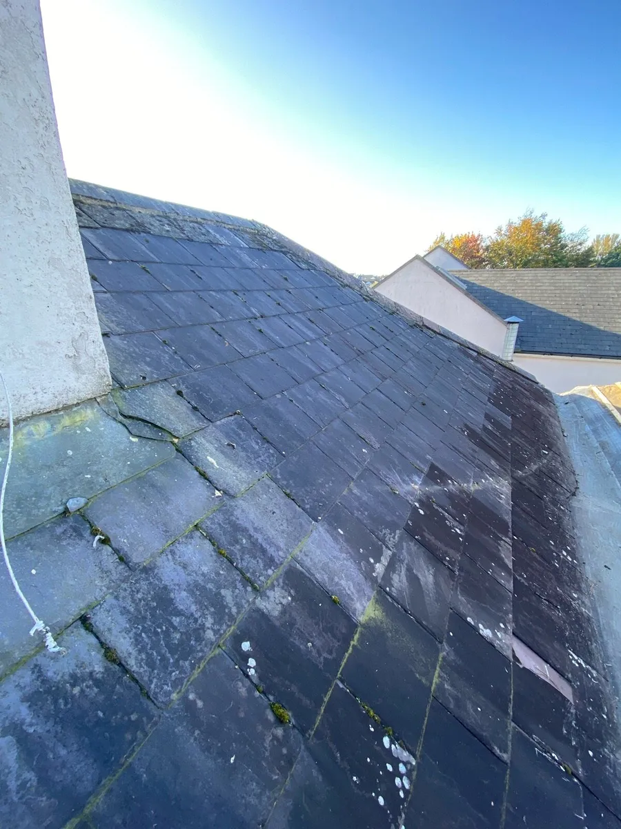 Old slates - Image 1