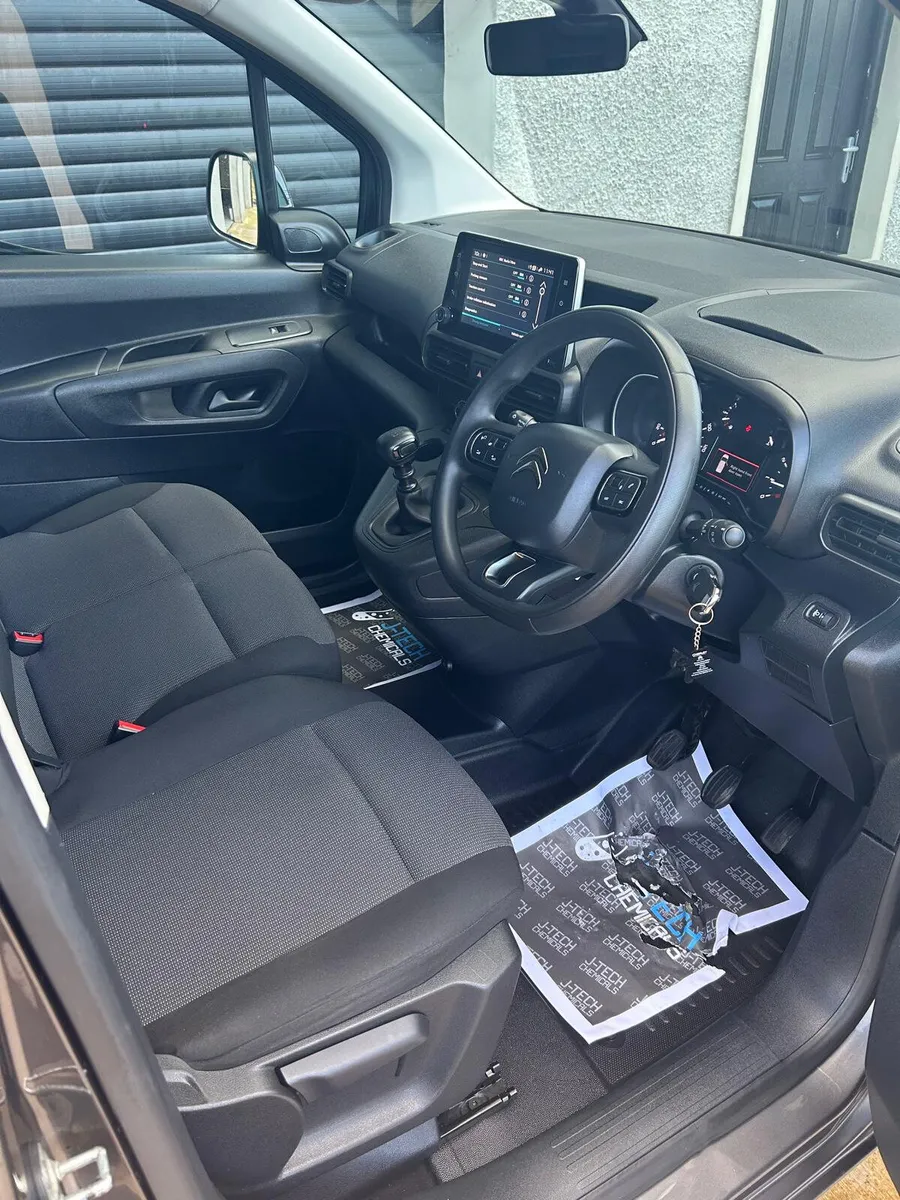 Citroen Berlingo 2023 - Image 4