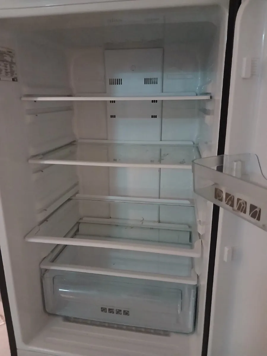 Samsung fridge/freezer - Image 4