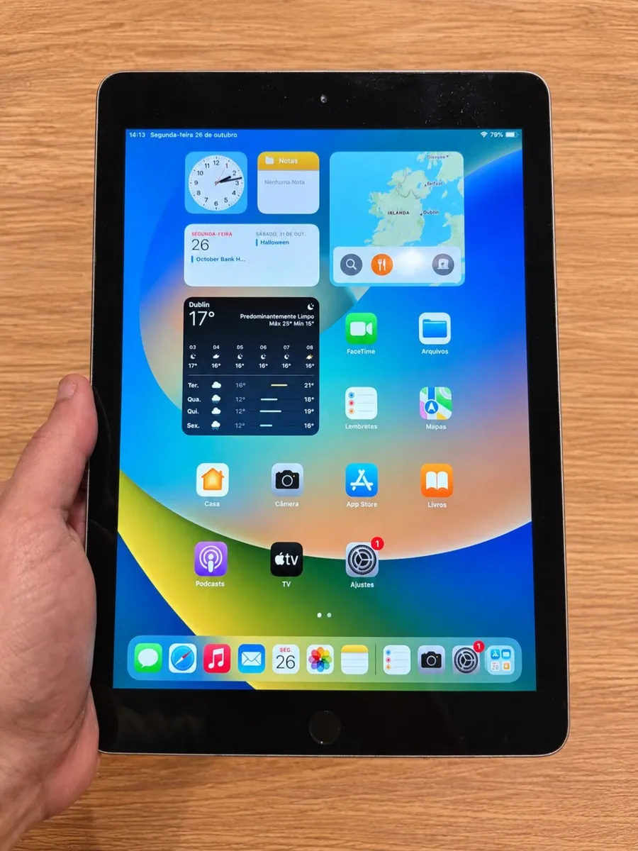 Apple iPad 10th Generation 256GB