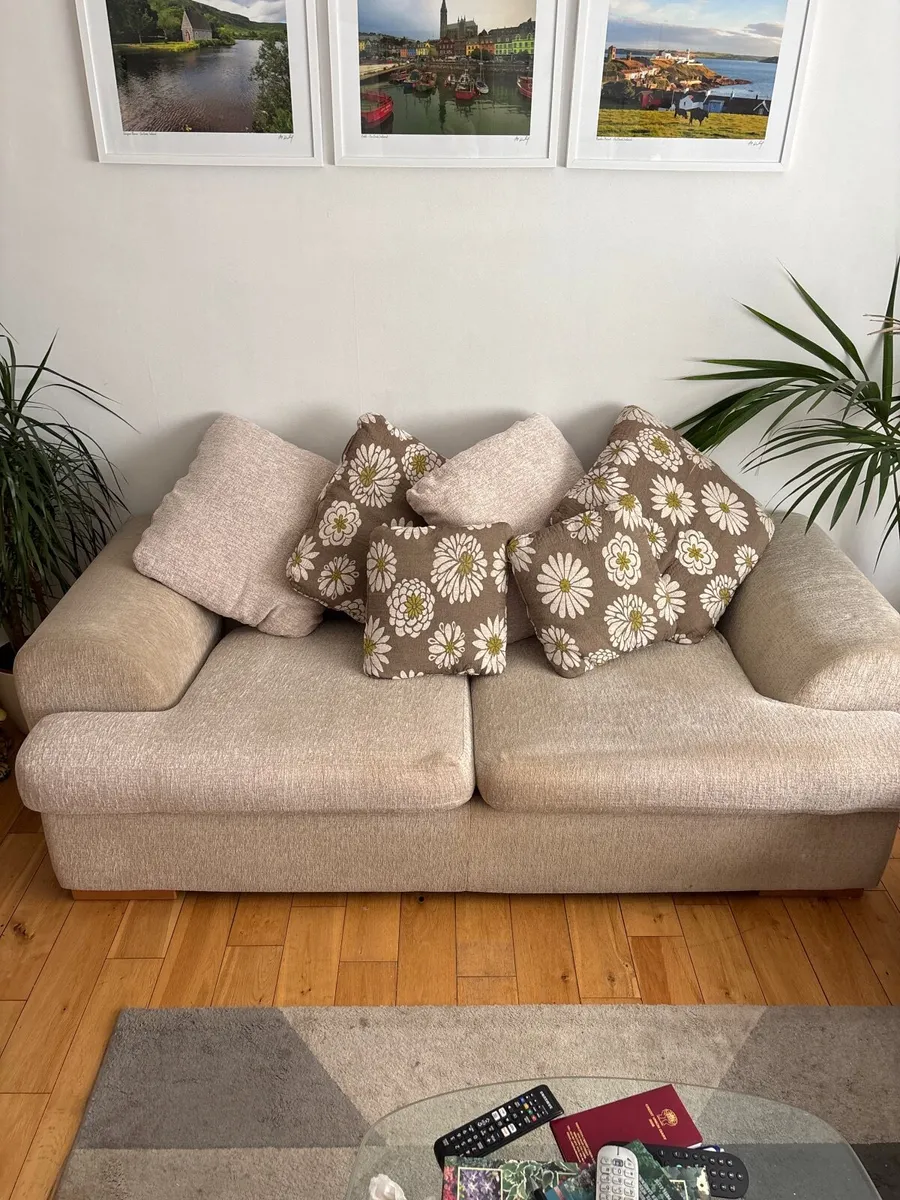 Couch - Image 1