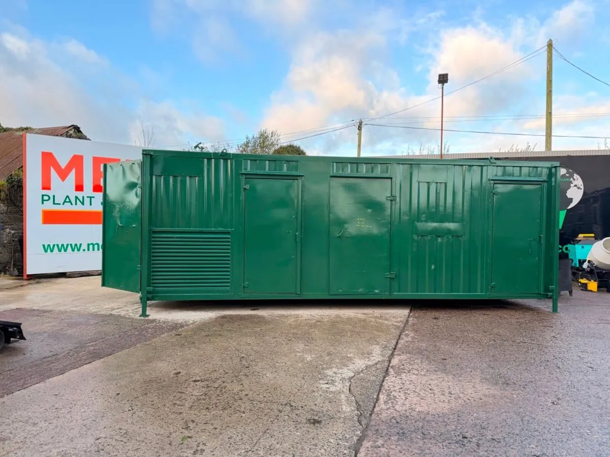 24FT site welfare unit  10kva generator toilet can - Image 1