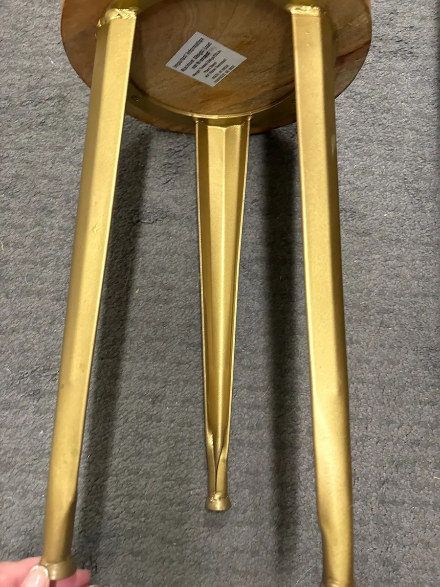 Side table (wood and metal legs) - Image 3