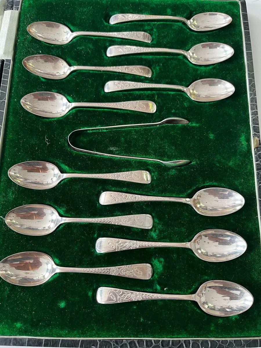 1912 Edwardian  solid silver set 12 and Tong - Image 2