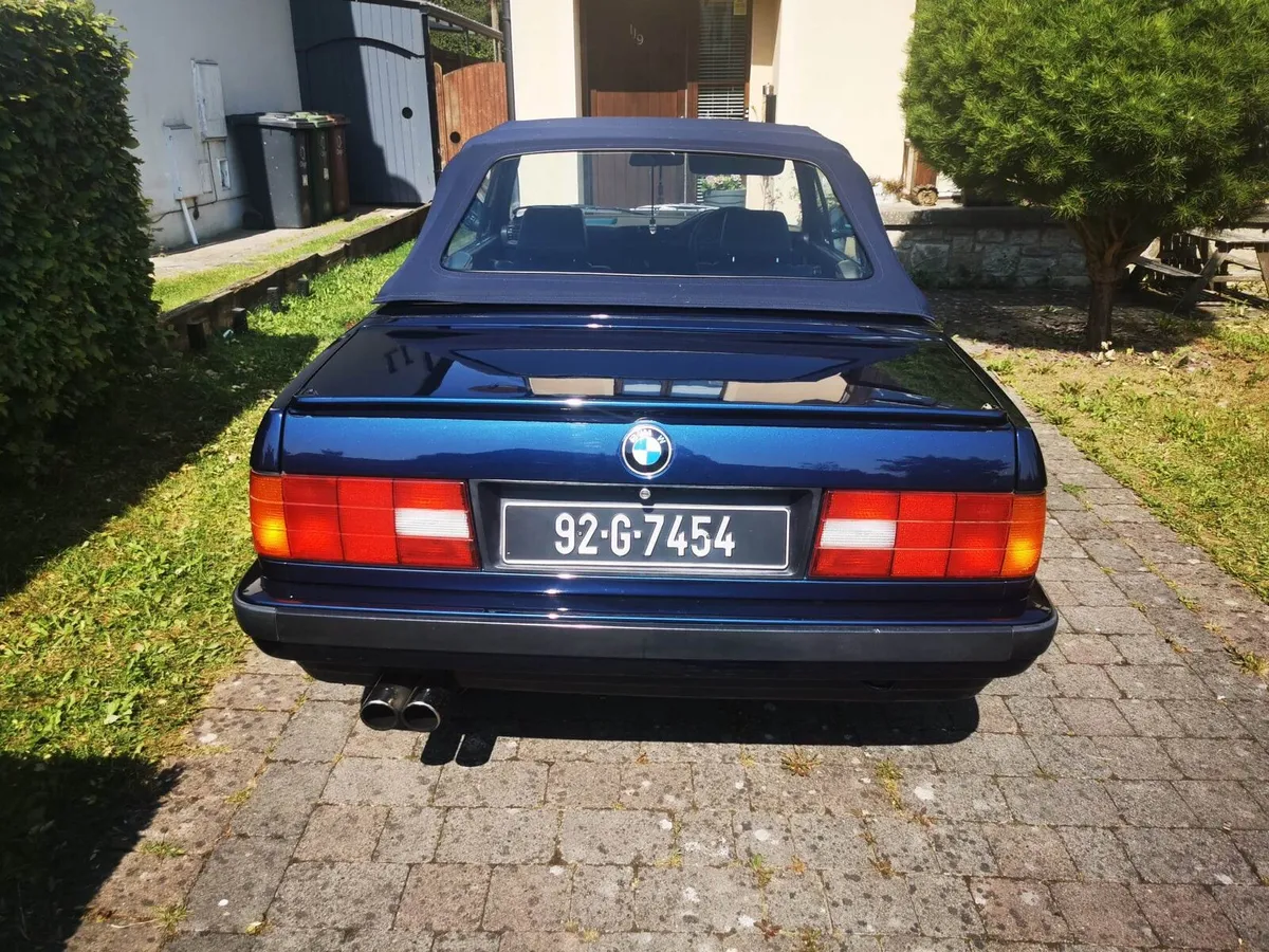 BMW E30 cabrio - Image 4