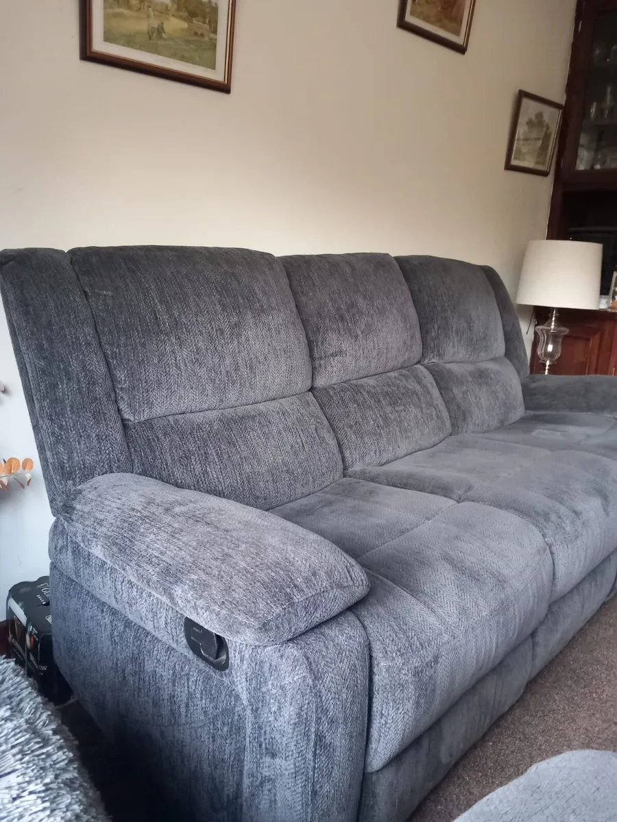 Recliner Sofa and Two Recliner Chairs - Image 1