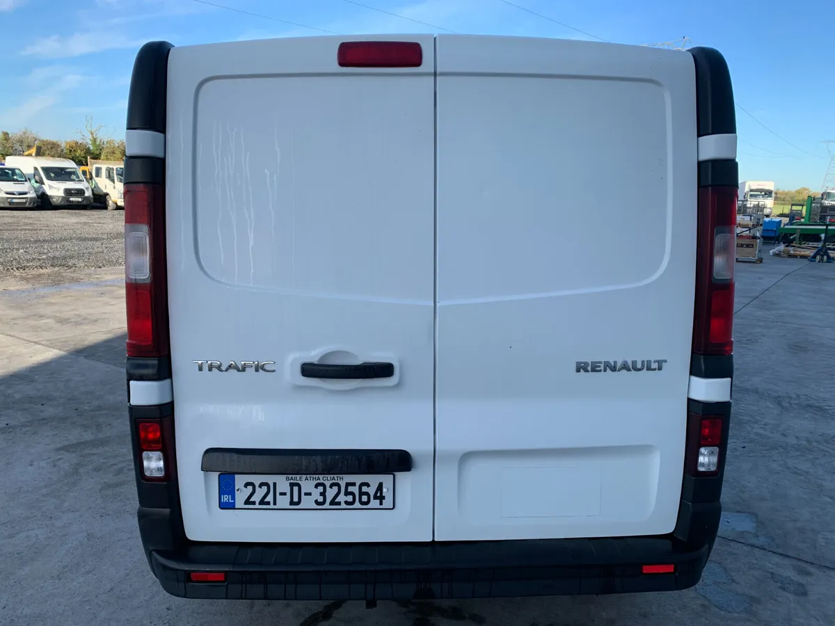 NO RESERVE 2022 RENAULT TRAFIC FOR AUCTION - NAAS - Image 4
