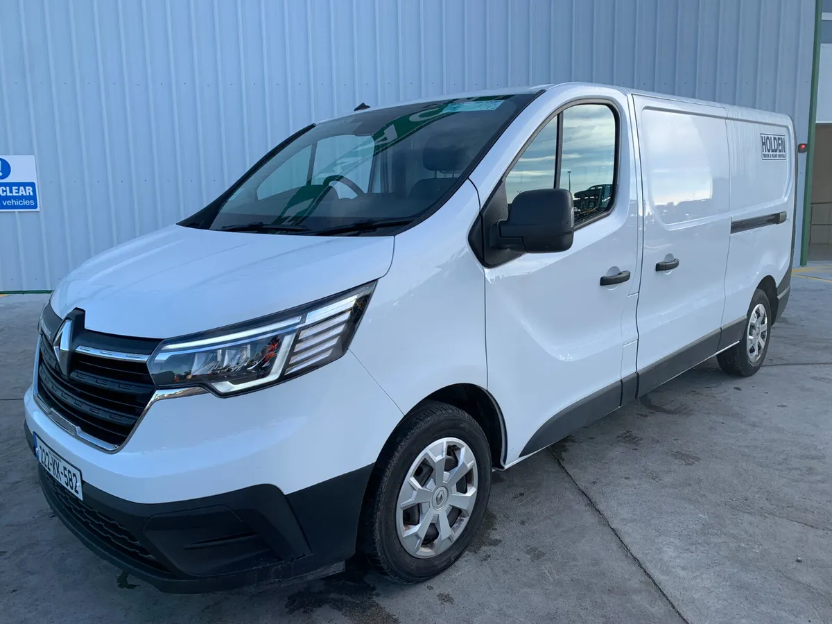 NO RESERVE 2022 RENAULT TRAFIC FOR AUCTION - NAAS - Image 1