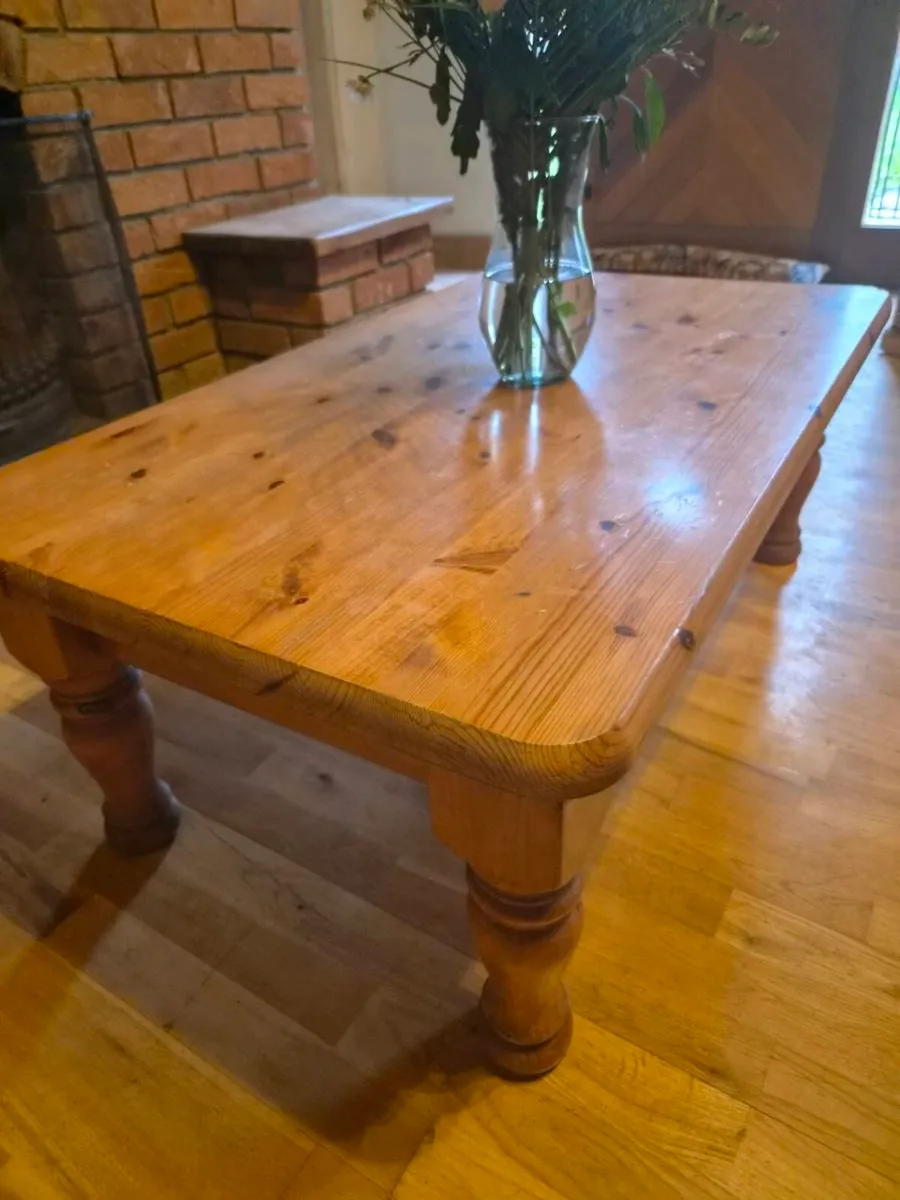 Coffee table - Image 1