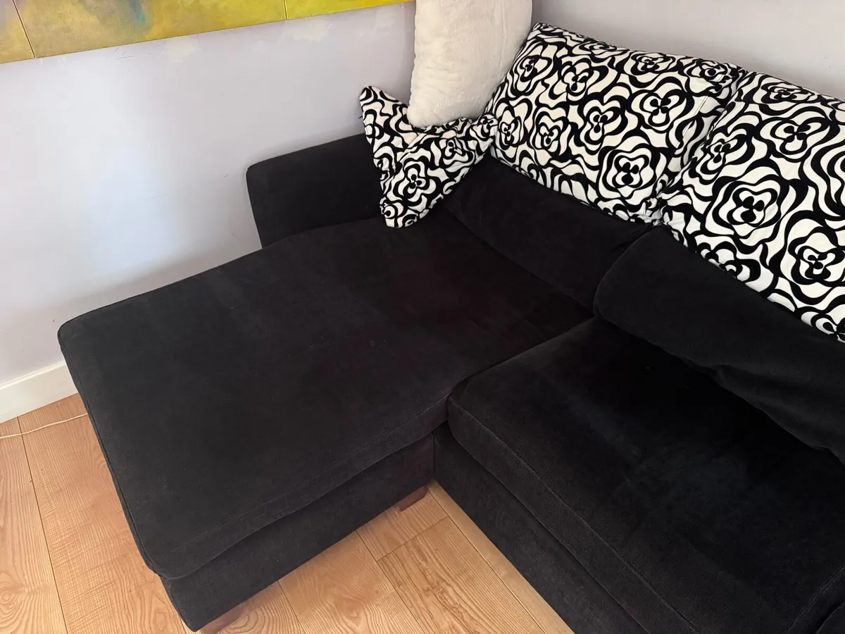 Sofa - Image 4
