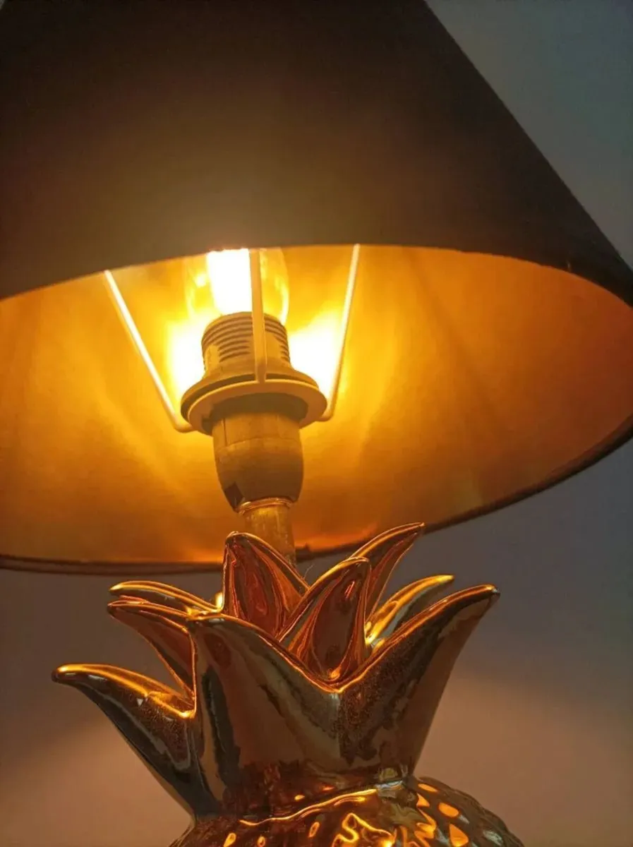 Pineapple Desk Lamp - Image 2