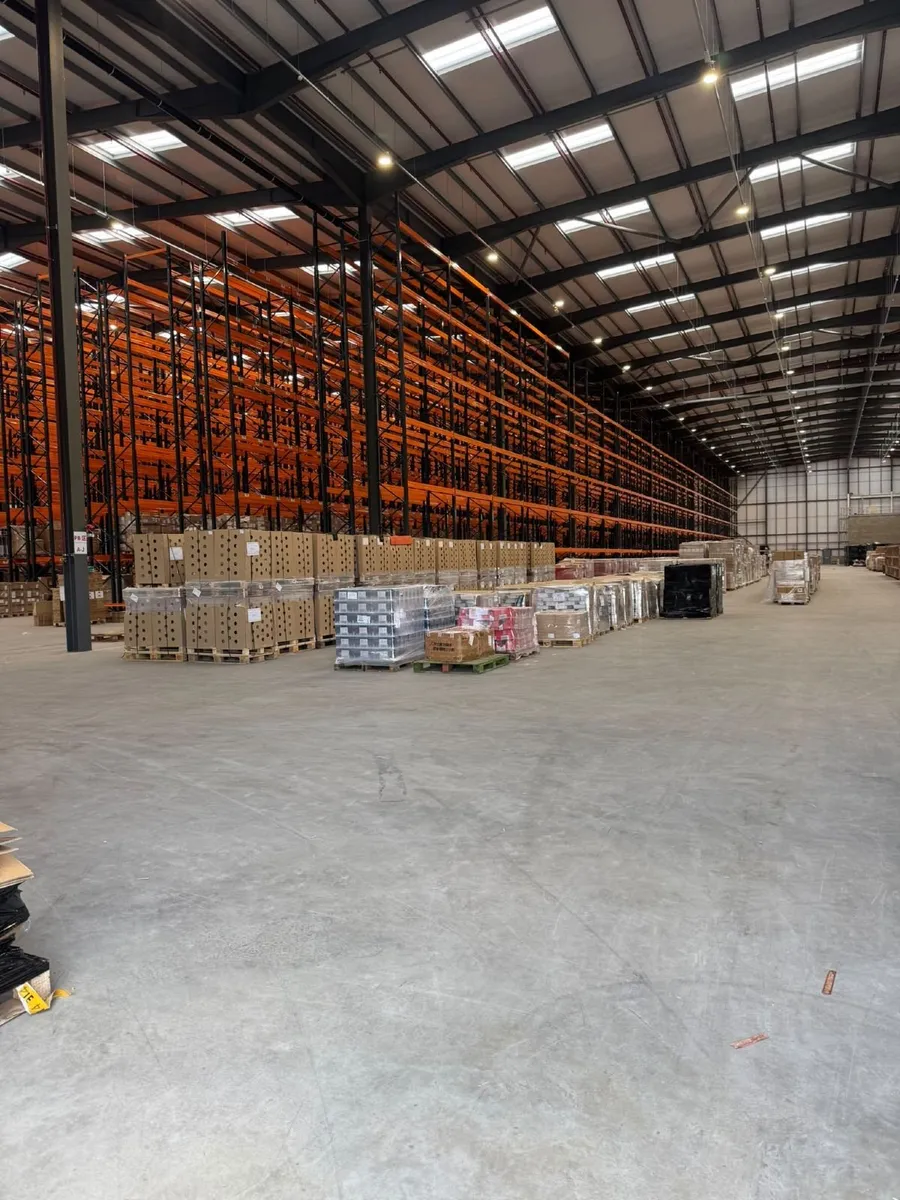 Used pallet racking - Image 1