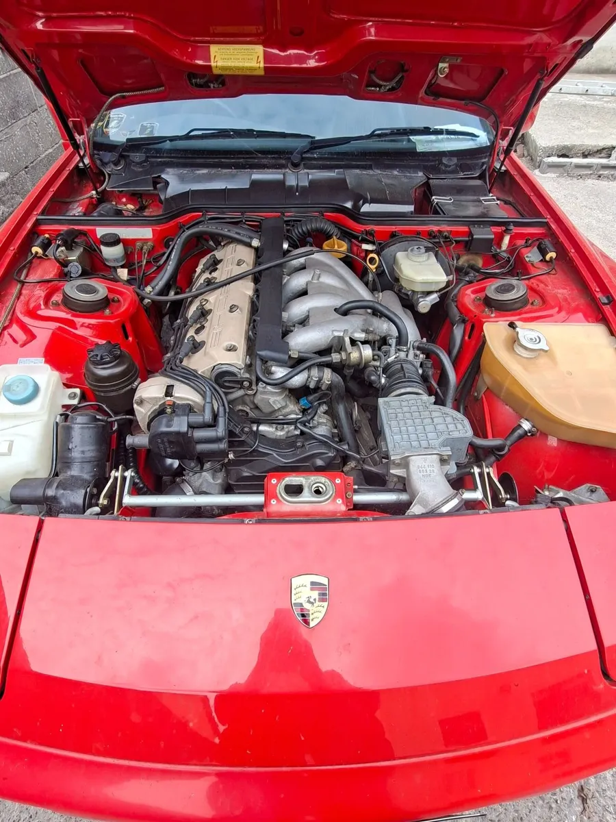 Porsche 944s2 1990 - Image 4