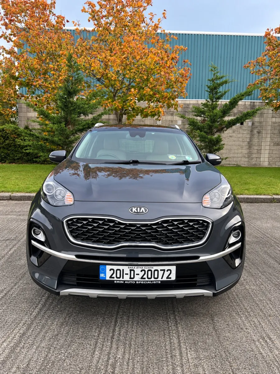 2020 Kia Sportage K3 MHEV Commercial - Image 2