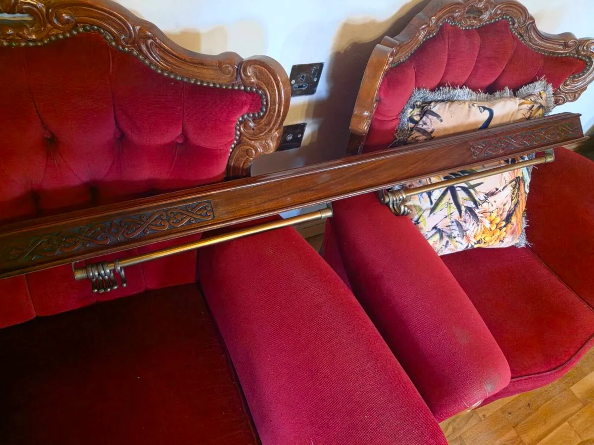 Coat rail - Image 2