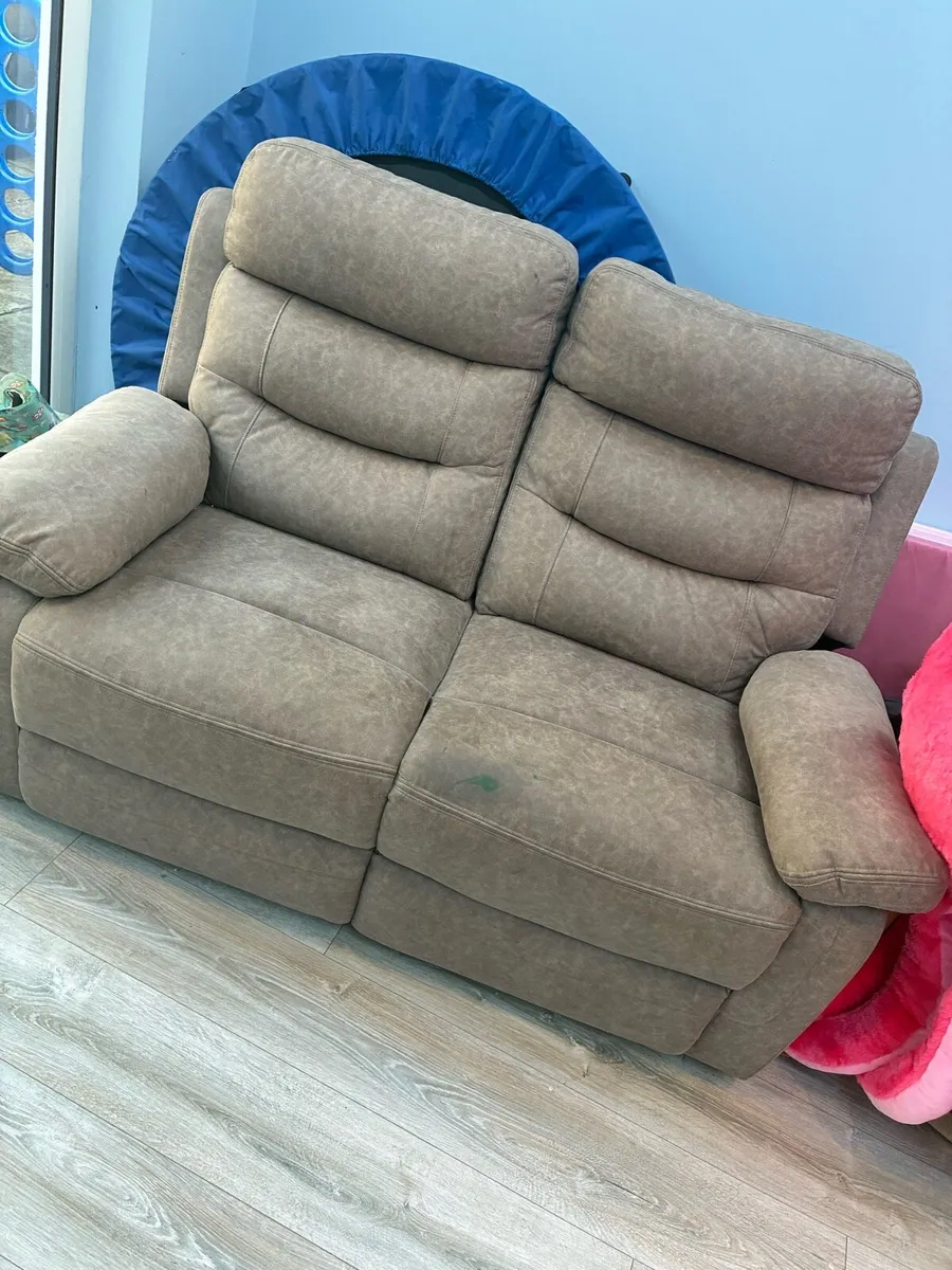 Recliner Couches x 2 - Image 3