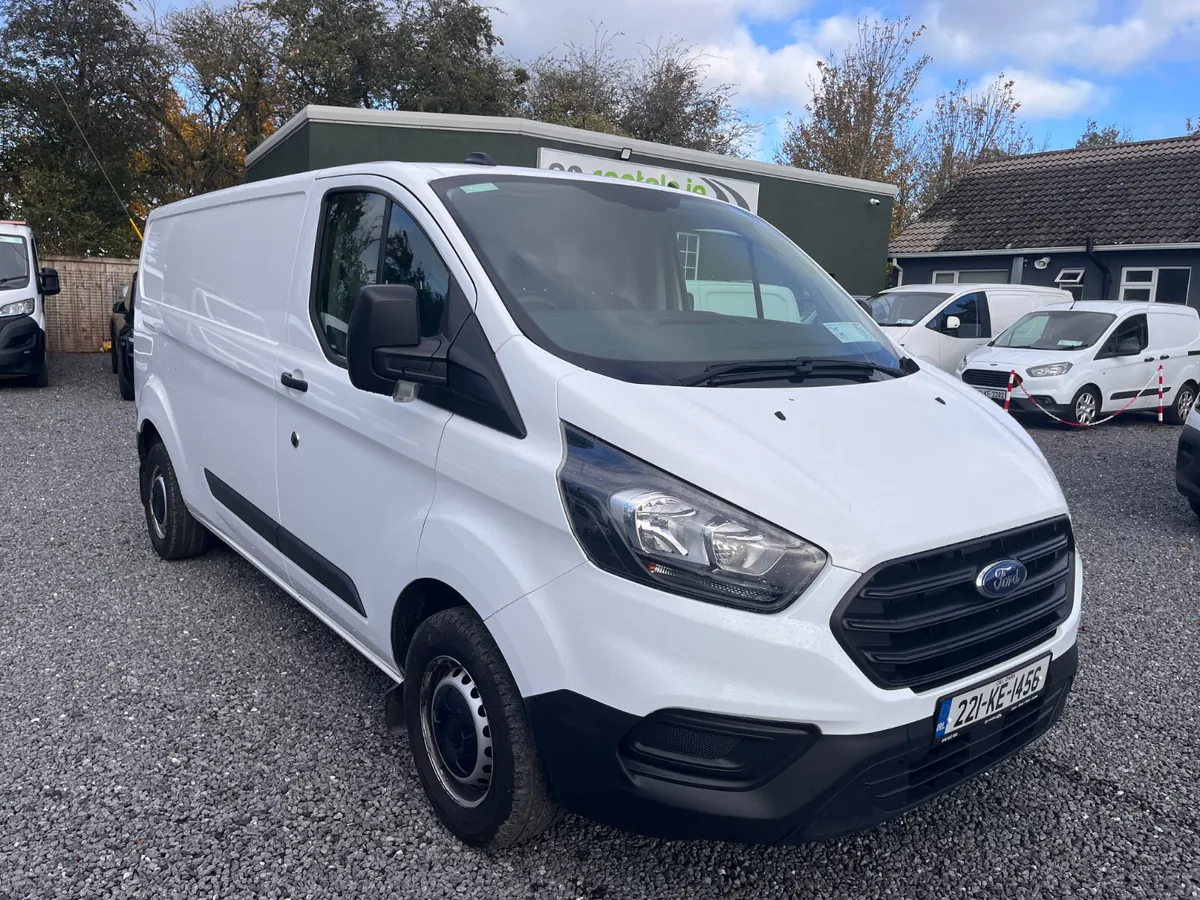 Ford Transit Custom 300 L2H1 2L 105BHP (New DOE) - Image 3