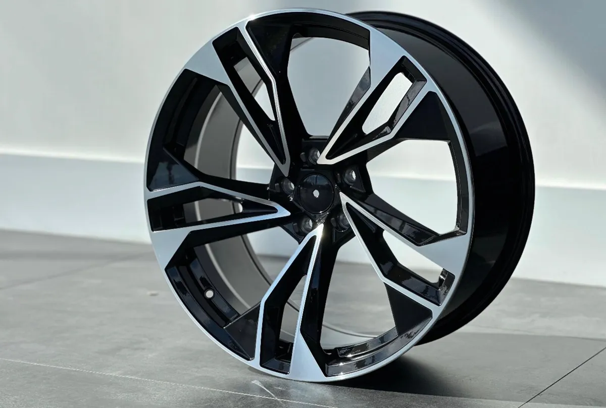Audi S5 style alloy wheels a3 a4 a5 a6