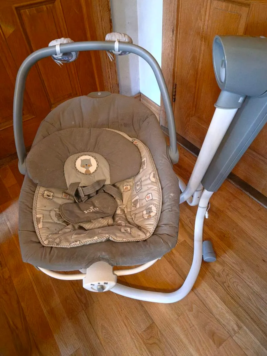 Baby equipment - Image 1