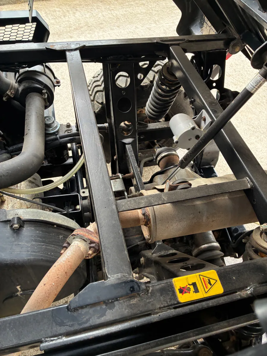 2017 cushman XD 1600-R diesel utv /mule - Image 4