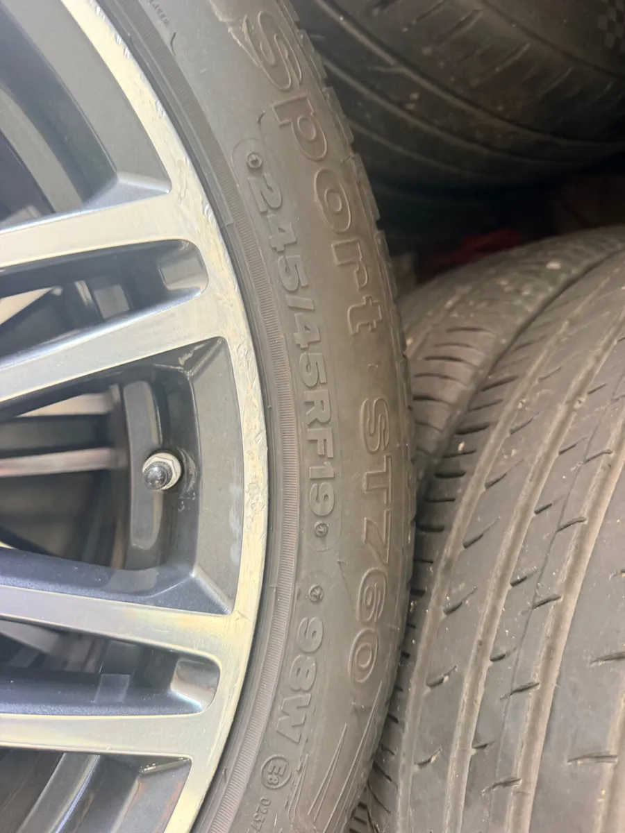 19 Inch BMW 5 Series Alloys - Image 4