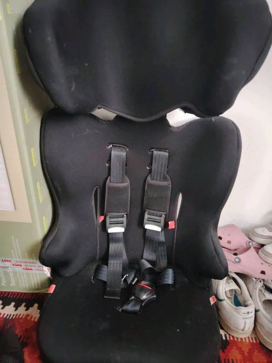 Car seat - Image 2