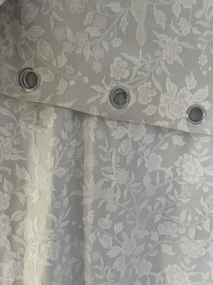 Grey curtains - Image 4