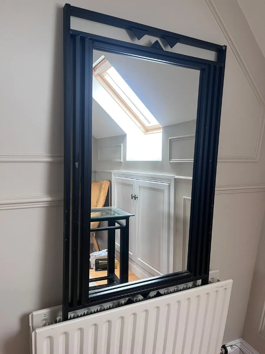 Hall table with Mirror - Image 2