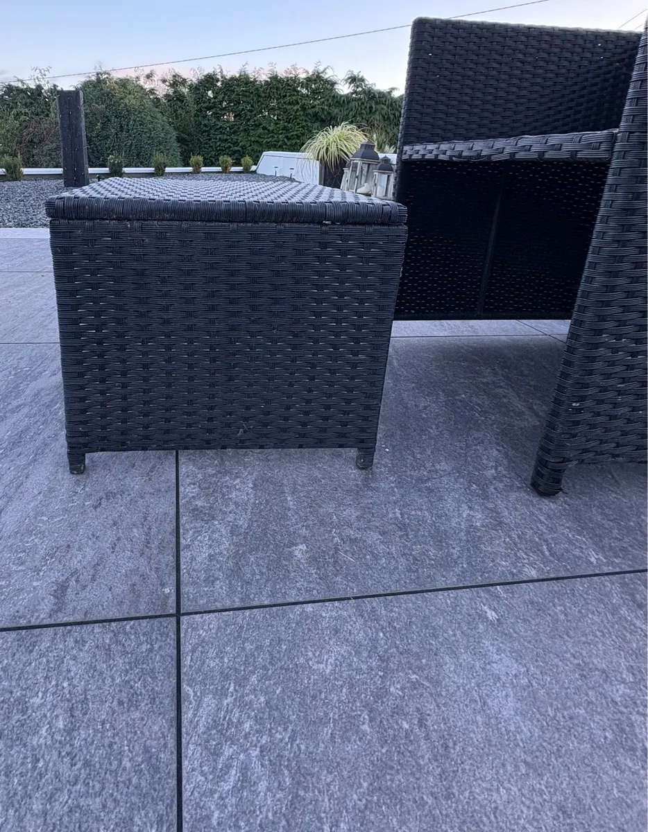 Rattan garden furniture - Image 3