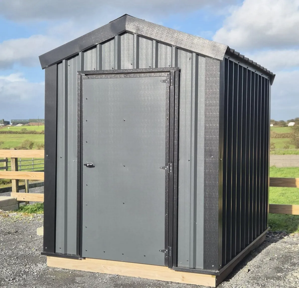 Metal Shed - Image 1
