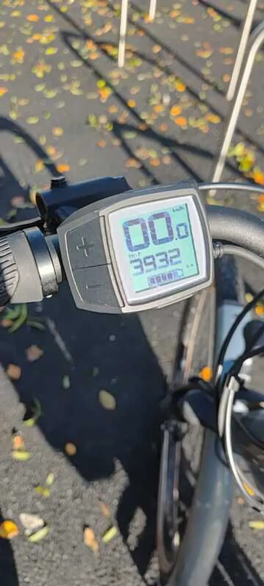 Scott Sub Active eRIDE 20 Unisex E-Bike - Image 3