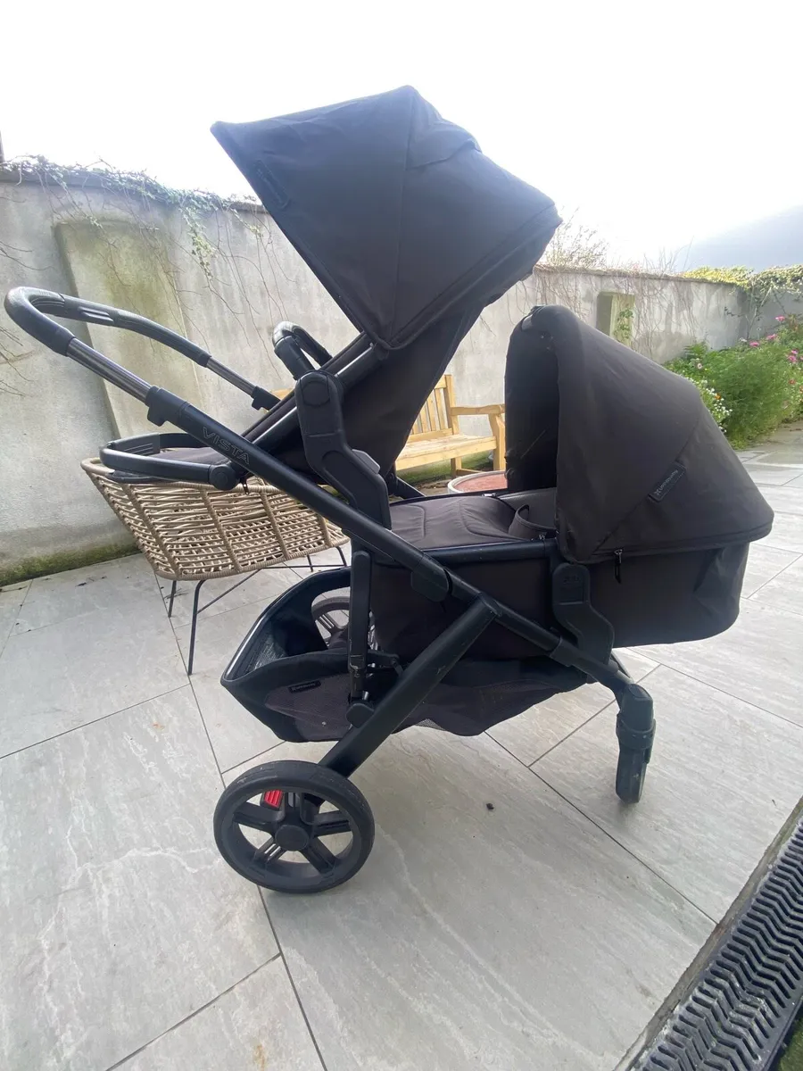 Uppababy Vista V3- Newest Model - Image 3