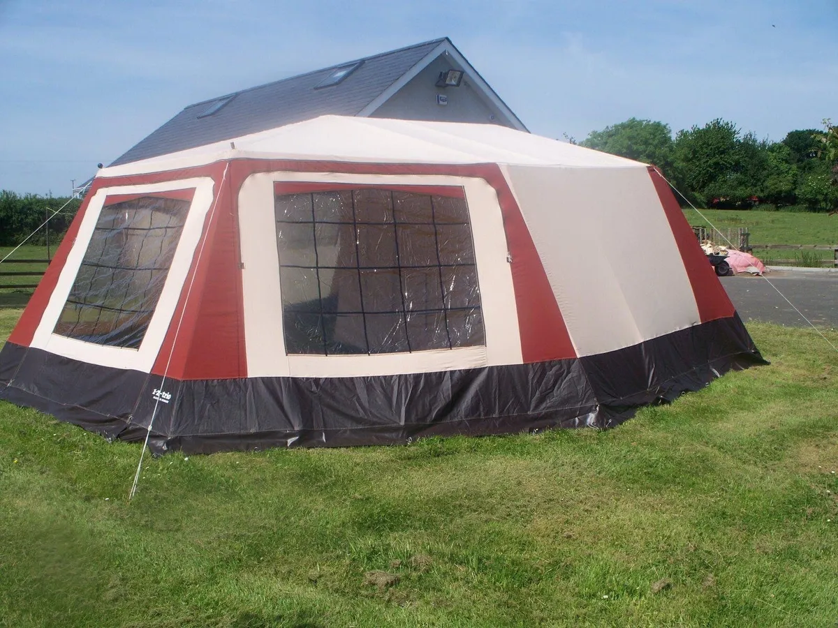 Camping - Image 2
