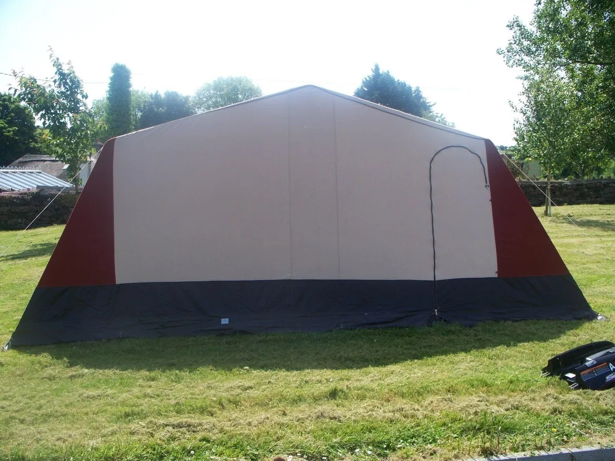Camping - Image 3