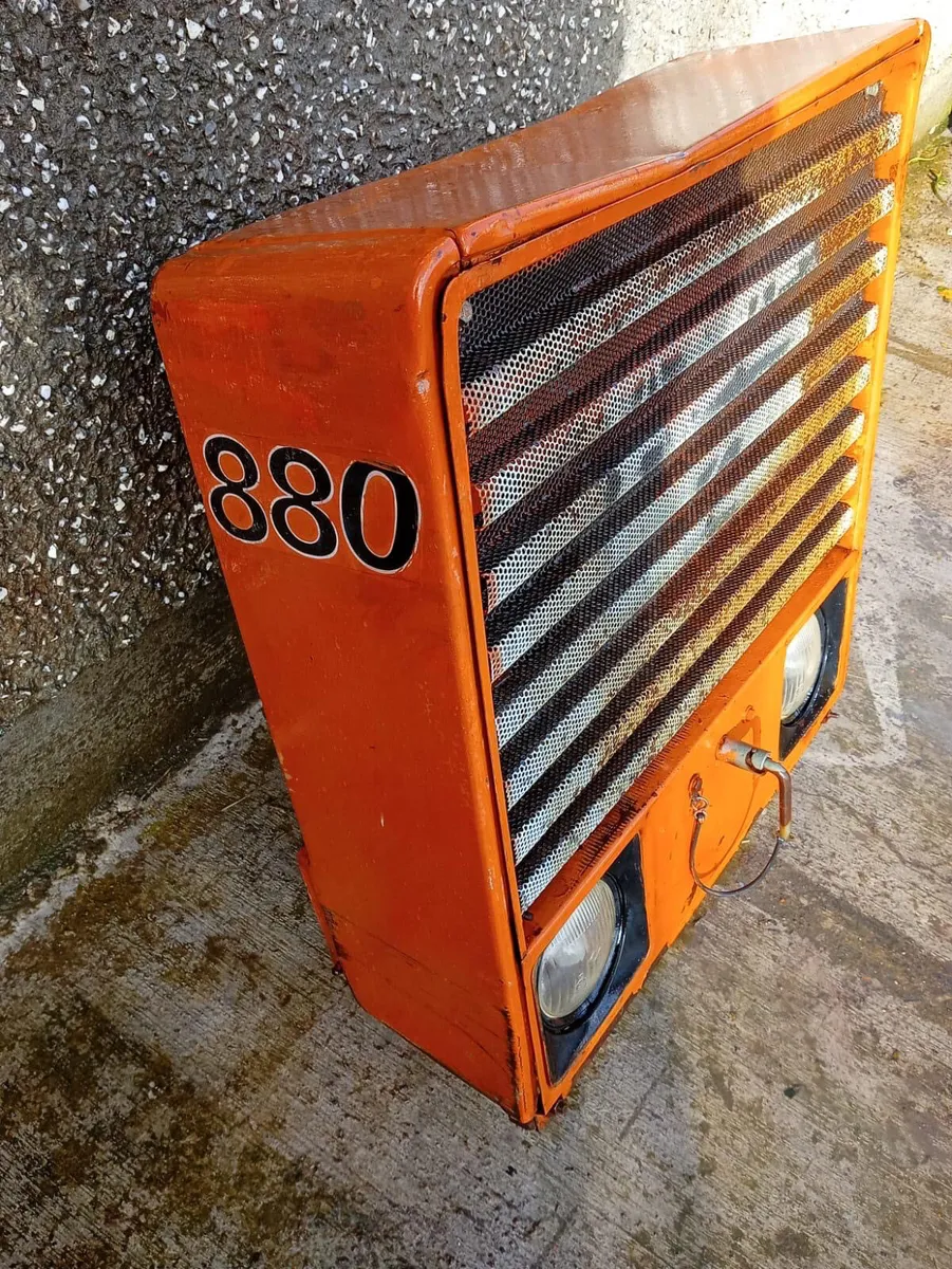 Ex European FIAT Front Grill & Panels - Image 4