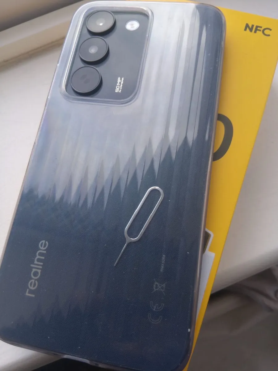 Realme C100 5G - Mint Condition / Only 1 Month Old - Image 2