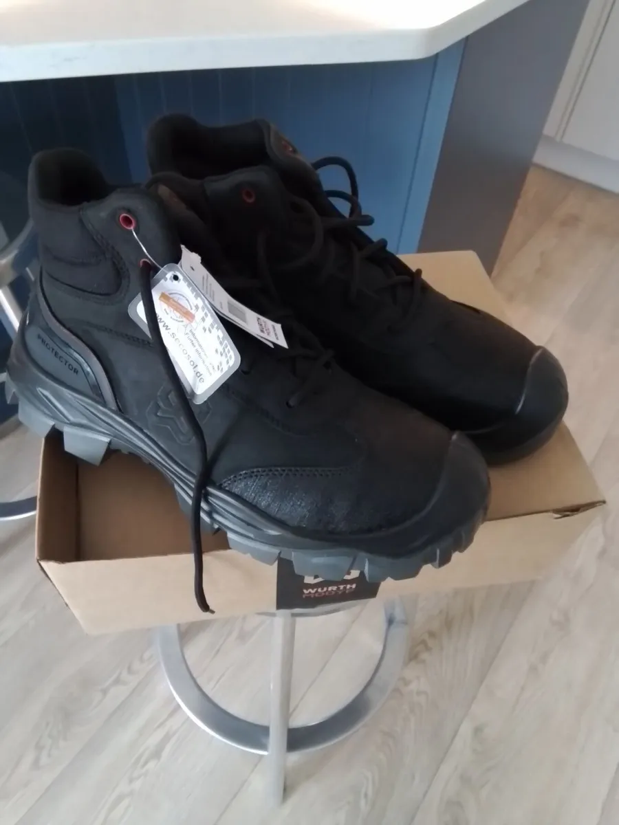 Wurth modyf safety workboots size 10.5 - Image 1