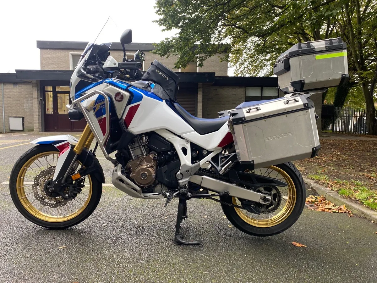 Honda CRF 1100 Africa Twin DCT Adventure Sports - Image 3