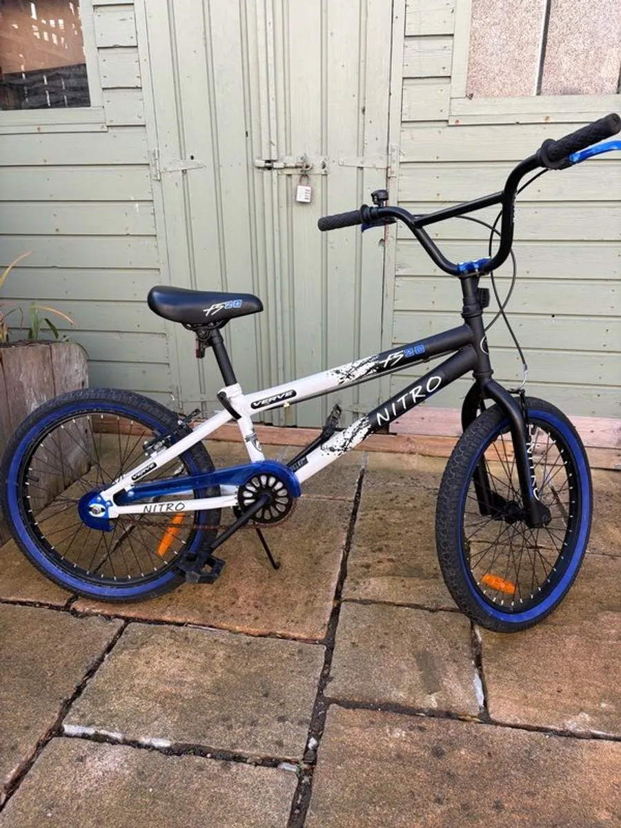 Nitro 20-inch BMX-style bicycle - Image 1