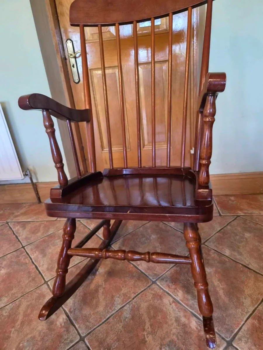 Rocking chair - Image 2